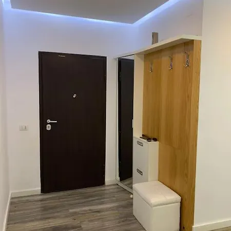Serenity Apartment *